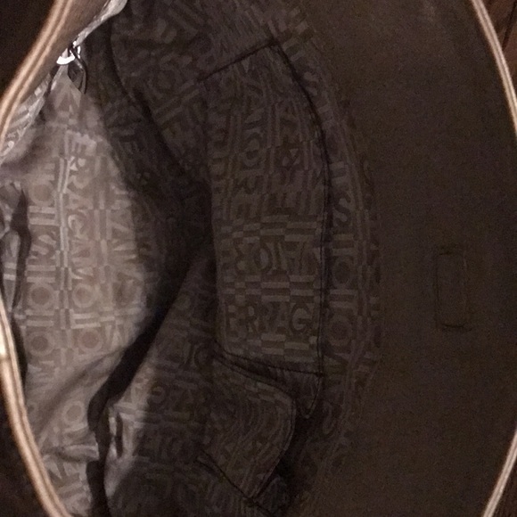 Ferragamo - Picture 4 of 6